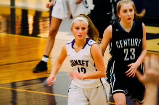 中国 basketball 球场设施标准化建设与赛事质量保障，国家球场标准